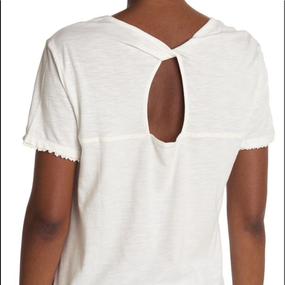 Democracy T-shirt lace pocket keyhole